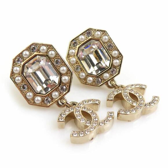 CHANEL Gold Logo Earrings - Picture 2 of 5